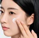 SKIN1004 Madagascar Centella Tone Brightening Capsule Cream – Creme Facial Iluminador 75 ml