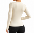 Blusa Feminina Manga Longa com Gola Assimétrica Drapeada